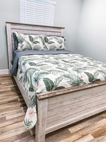 246 Seagull, Sargent, TX 77414