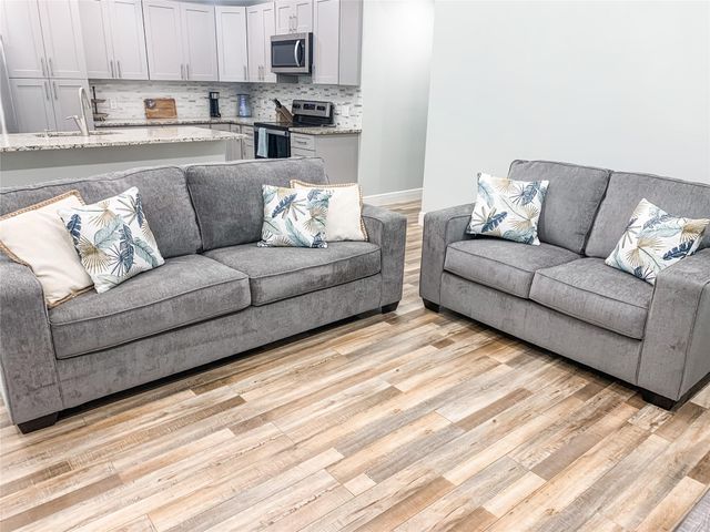 246 Seagull, Sargent, TX 77414