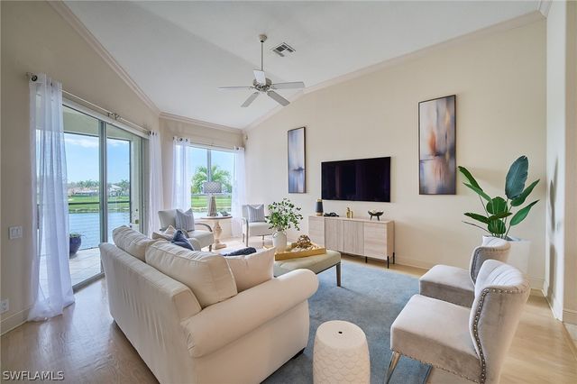 3211 Lancaster DR 3, Naples, FL 34105