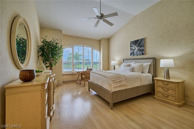 3211 Lancaster DR 3, Naples, FL 34105