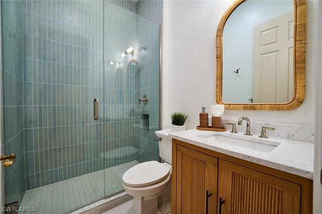 3211 Lancaster DR 3, Naples, FL 34105