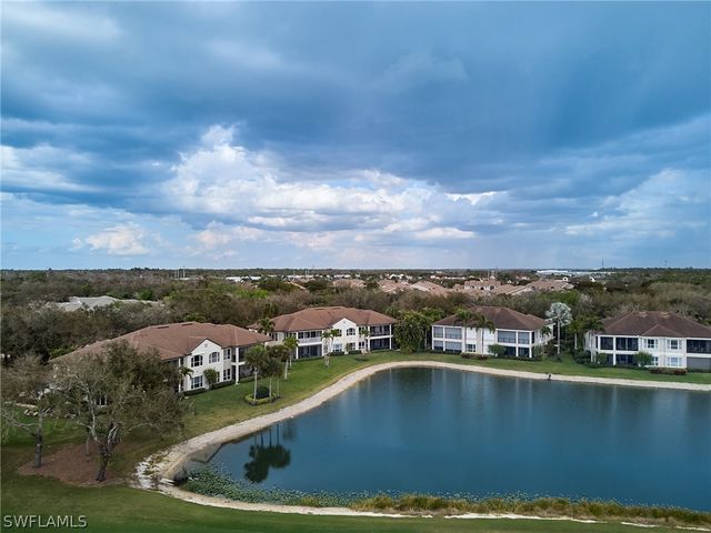 3211 Lancaster DR 3, Naples, FL 34105