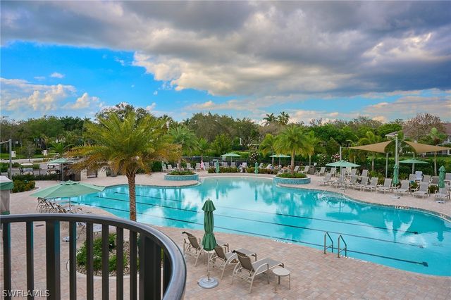 3211 Lancaster DR 3, Naples, FL 34105