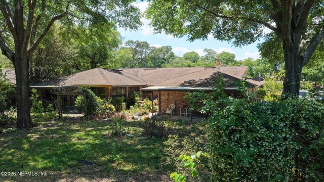 3371 DEBUSSY Road, Jacksonville, FL 32277