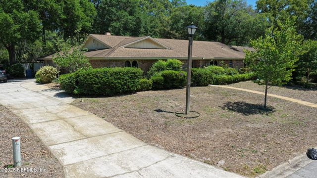 3371 DEBUSSY Road, Jacksonville, FL 32277