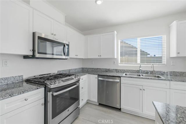 1321 Haven, Hemet, CA 92543