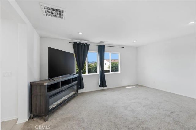 1321 Haven, Hemet, CA 92543