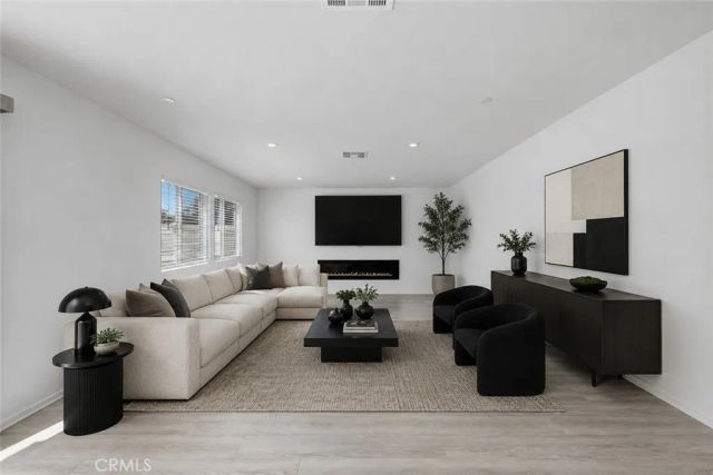 1321 Haven, Hemet, CA 92543