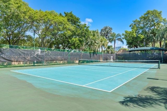 19999 E Country Club Dr 1206, Aventura, FL 33180