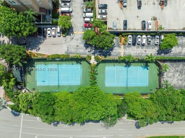 19999 E Country Club Dr 1206, Aventura, FL 33180