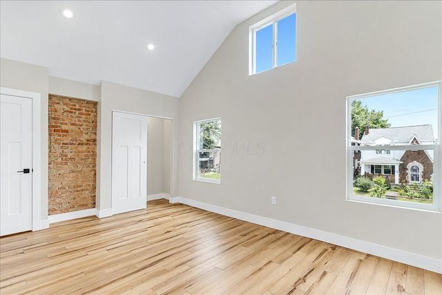 1187 Wilson Avenue, Columbus, OH 43206