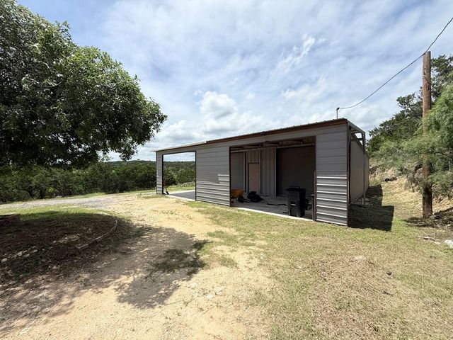 218 Mineola St, Ingram, TX 78025