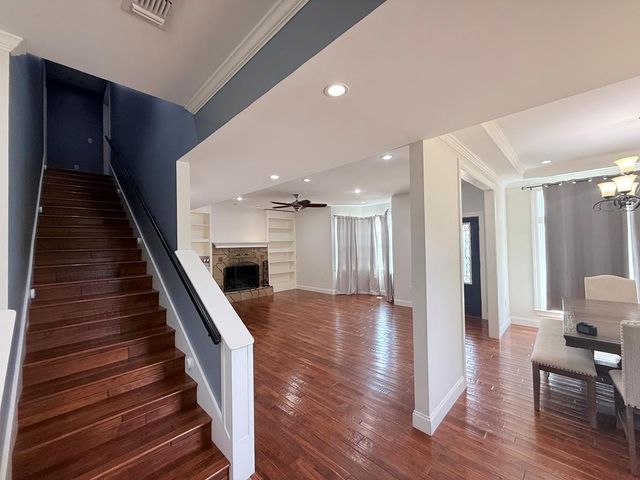218 Mineola St, Ingram, TX 78025