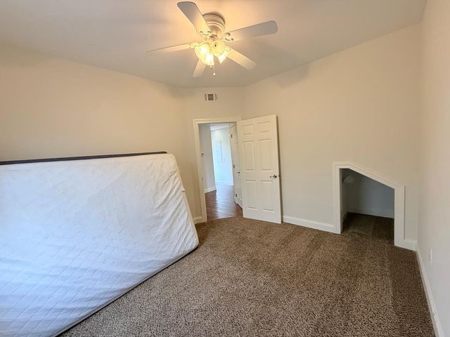 218 Mineola St, Ingram, TX 78025