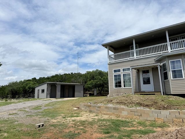 218 Mineola St, Ingram, TX 78025