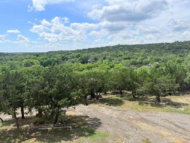 218 Mineola St, Ingram, TX 78025
