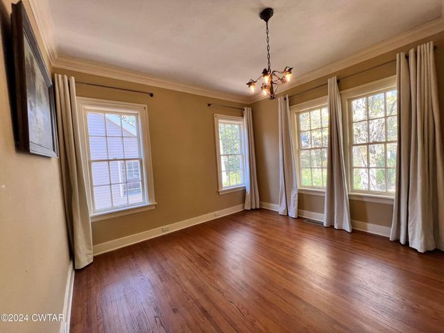 523 WESTMORELAND PL, Jackson, TN 38301