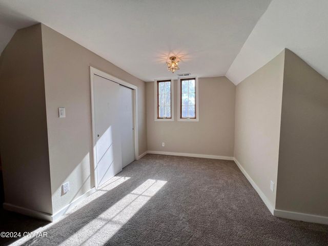 523 WESTMORELAND PL, Jackson, TN 38301