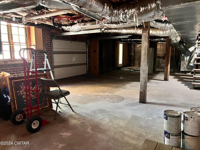 523 WESTMORELAND PL, Jackson, TN 38301