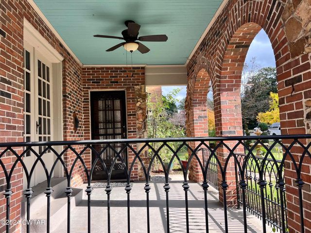 523 WESTMORELAND PL, Jackson, TN 38301