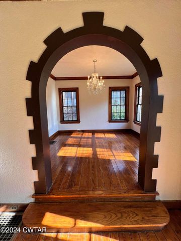 523 WESTMORELAND PL, Jackson, TN 38301