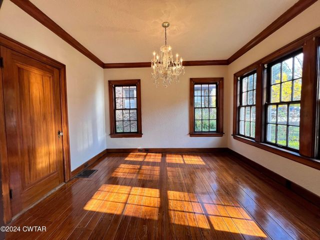 523 WESTMORELAND PL, Jackson, TN 38301