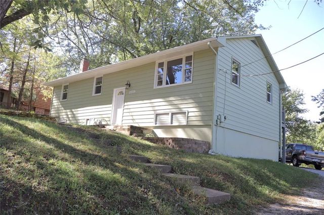 3554 N 62nd Street, Kansas City, KS 66104