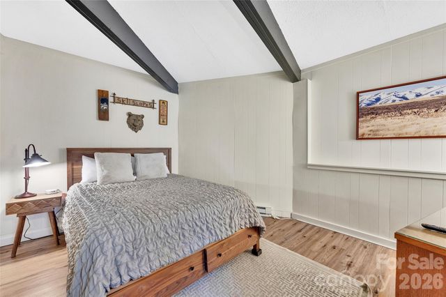 109 Beechwood Lane, Beech Mountain, NC 28604