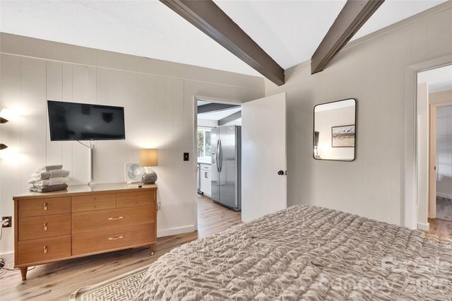 109 Beechwood Lane, Beech Mountain, NC 28604