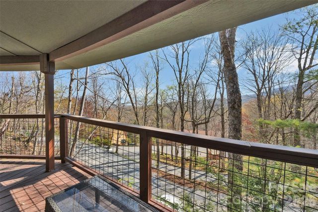 109 Beechwood Lane, Beech Mountain, NC 28604
