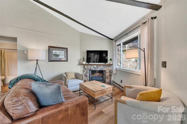 109 Beechwood Lane, Beech Mountain, NC 28604