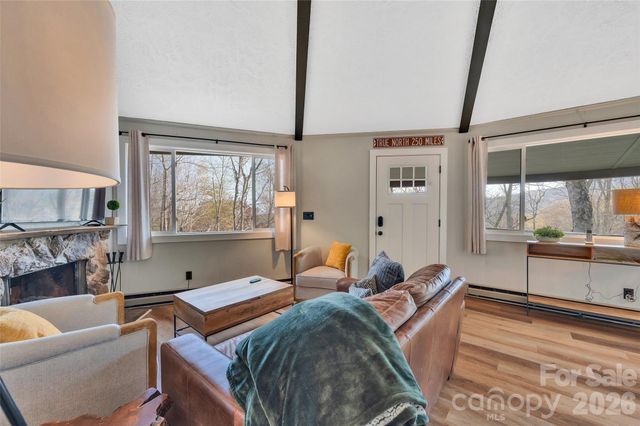 109 Beechwood Lane, Beech Mountain, NC 28604