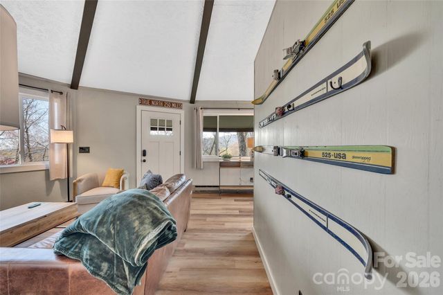 109 Beechwood Lane, Beech Mountain, NC 28604