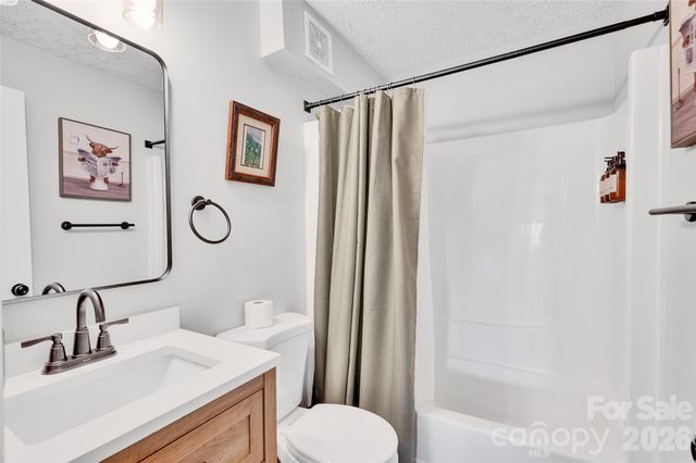 109 Beechwood Lane, Beech Mountain, NC 28604