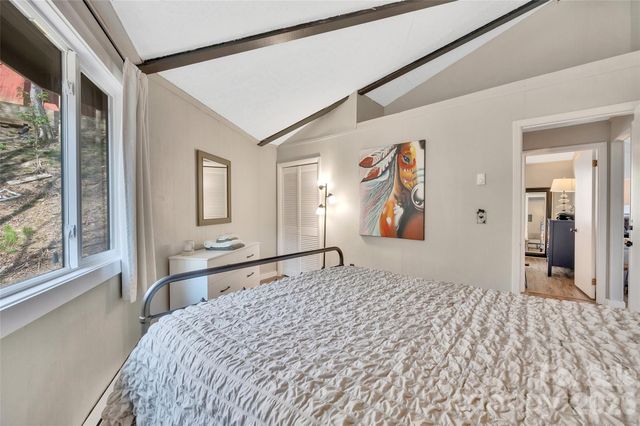 109 Beechwood Lane, Beech Mountain, NC 28604