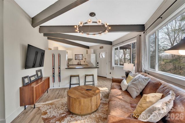 109 Beechwood Lane, Beech Mountain, NC 28604