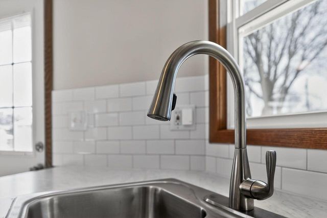 10525 W Custer AVENUE, Milwaukee, WI 53225