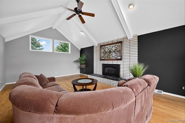 8700 30 Mile Road, Washington, MI 48095