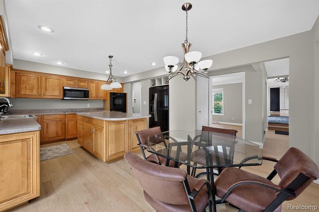 8700 30 Mile Road, Washington, MI 48095
