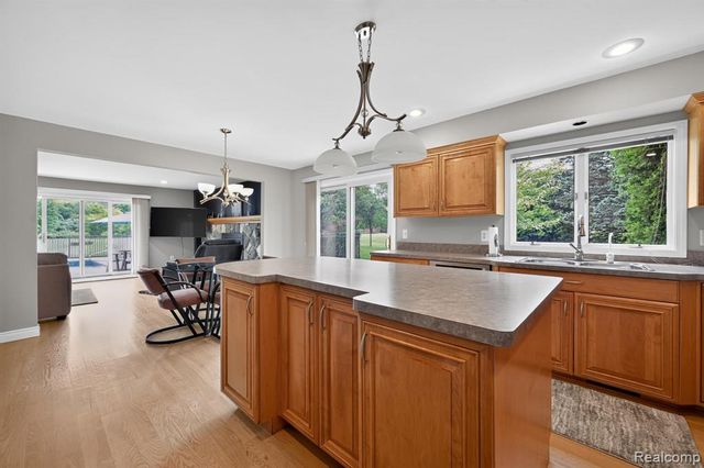 8700 30 Mile Road, Washington, MI 48095