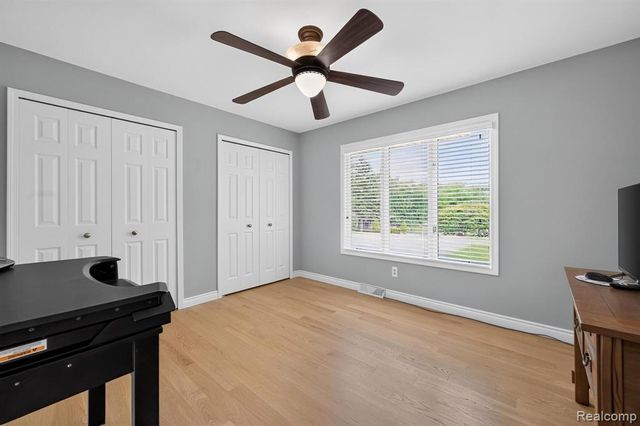 8700 30 Mile Road, Washington, MI 48095