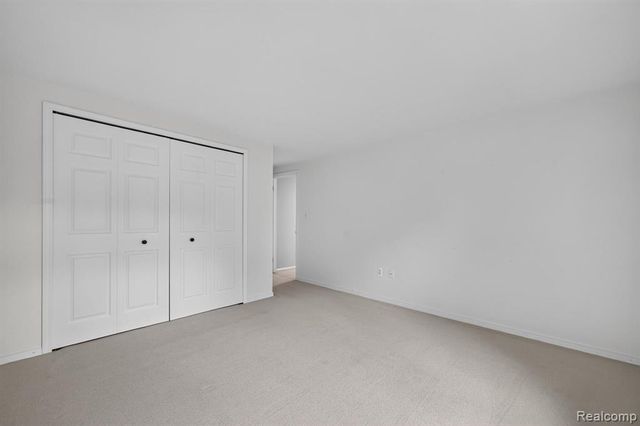 8700 30 Mile Road, Washington, MI 48095