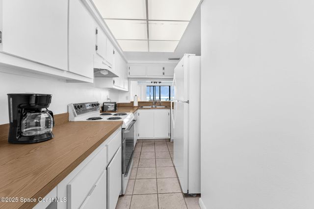 2469 S Washington Avenue C208, Titusville, FL 32780