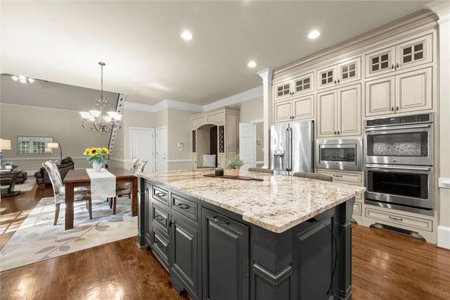 8925 Pinehurst Cove, Duluth, GA 30097