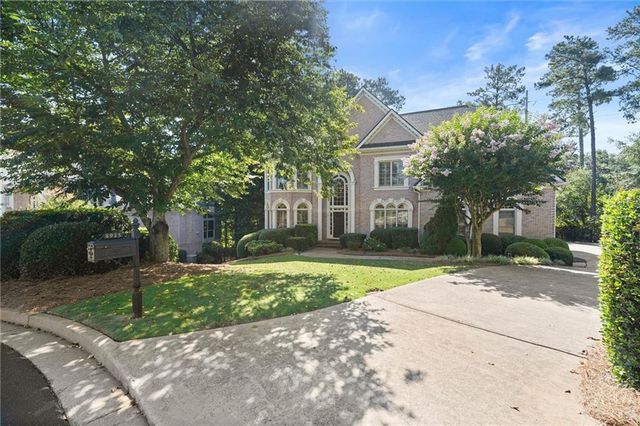8925 Pinehurst Cove, Duluth, GA 30097