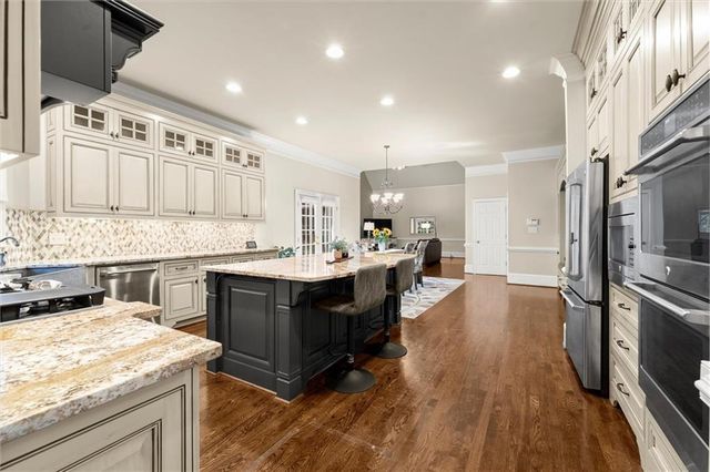 8925 Pinehurst Cove, Duluth, GA 30097