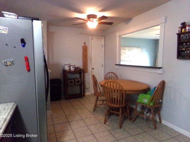 9409 Doewood Ln, Louisville, KY 40291