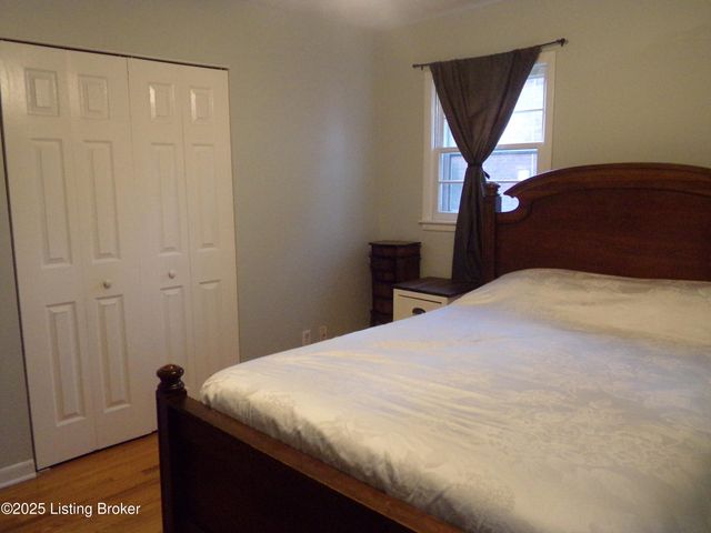 9409 Doewood Ln, Louisville, KY 40291