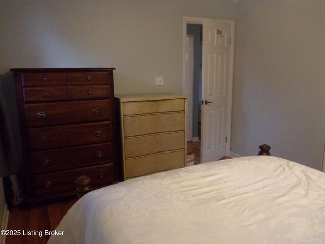 9409 Doewood Ln, Louisville, KY 40291