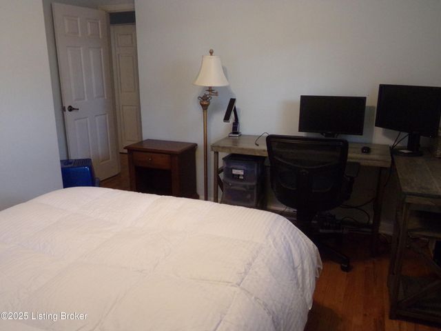 9409 Doewood Ln, Louisville, KY 40291